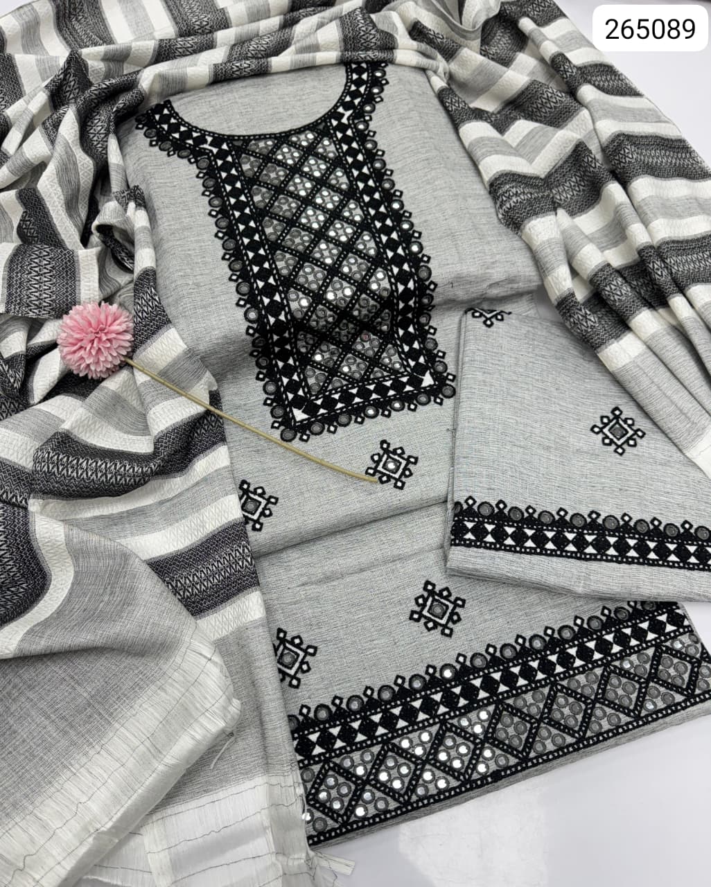 WINTER COLLECTION 2026 Khaadi Khaddar 3-piece unstitched suit